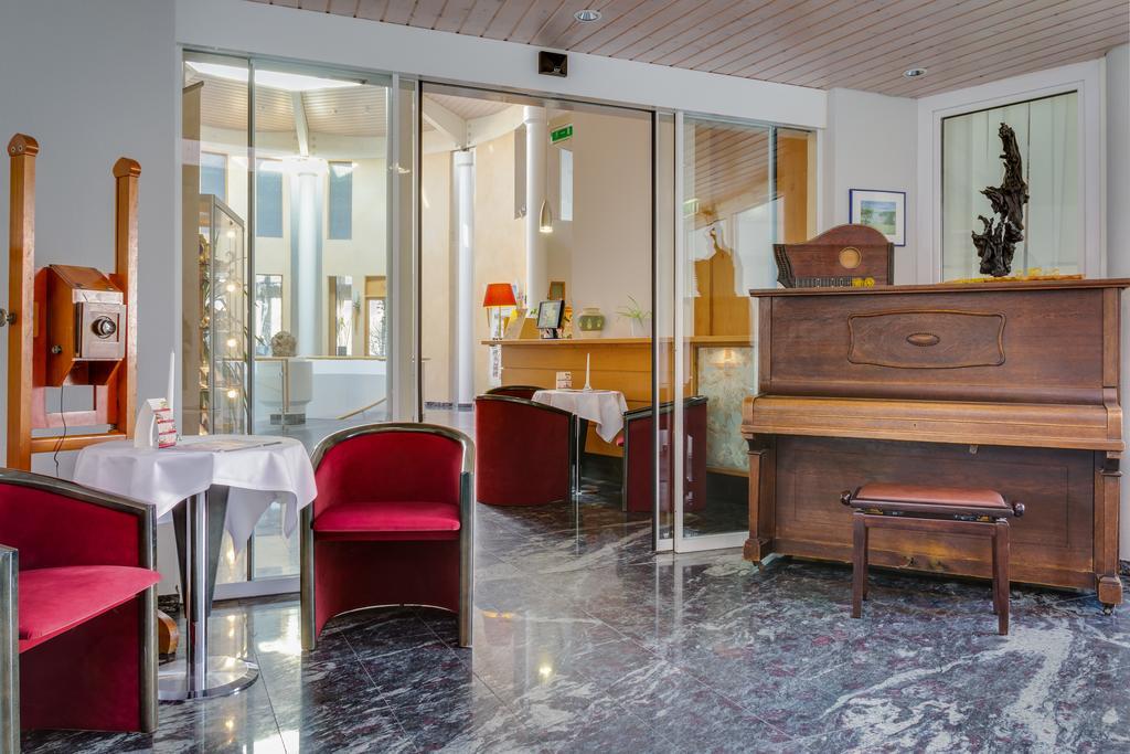 Seehotel Luisenhof Falkenhagen  Dış mekan fotoğraf