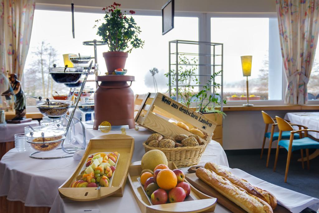 Seehotel Luisenhof Falkenhagen  Dış mekan fotoğraf