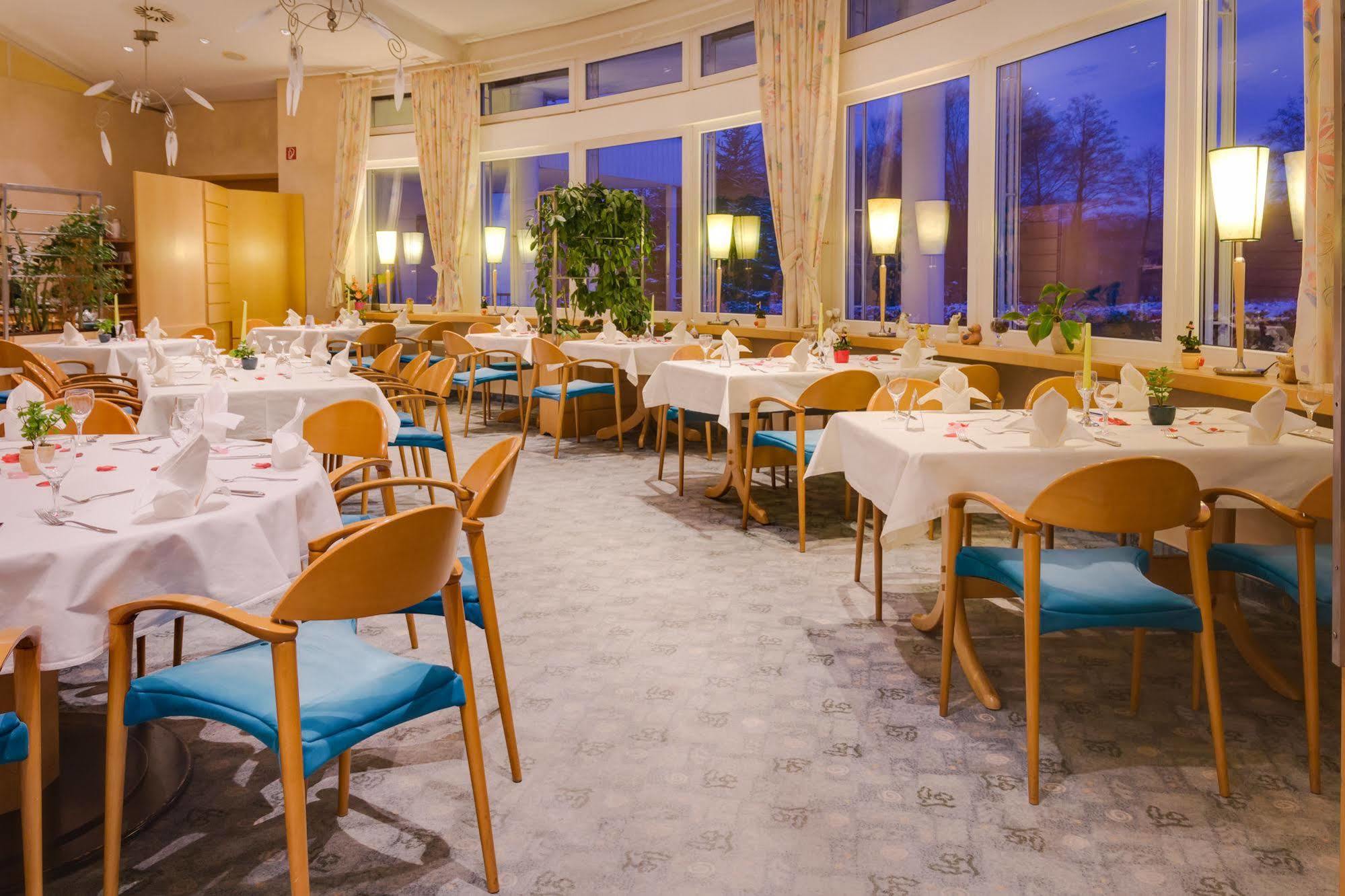 Seehotel Luisenhof Falkenhagen  Dış mekan fotoğraf