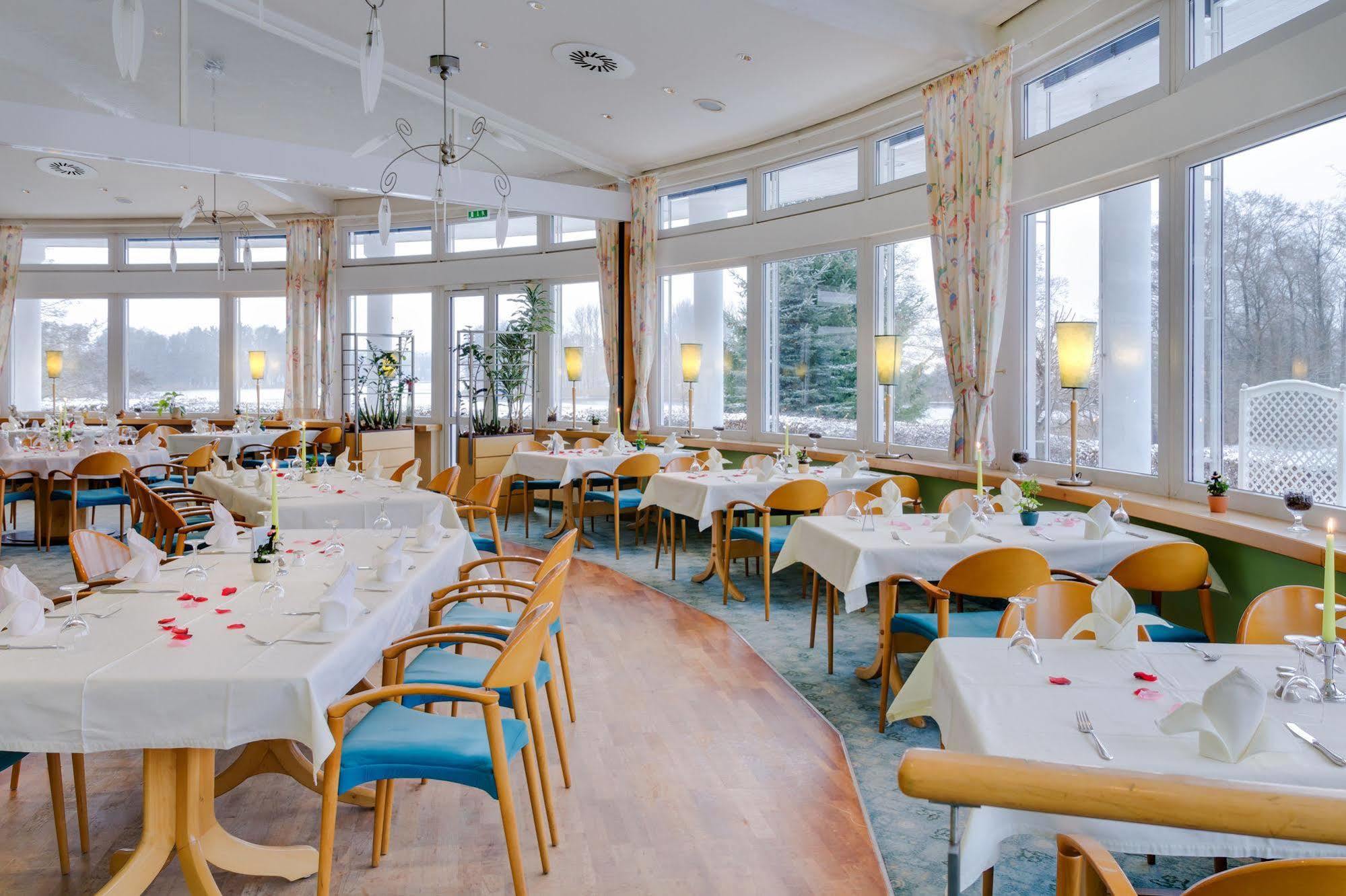 Seehotel Luisenhof Falkenhagen  Dış mekan fotoğraf