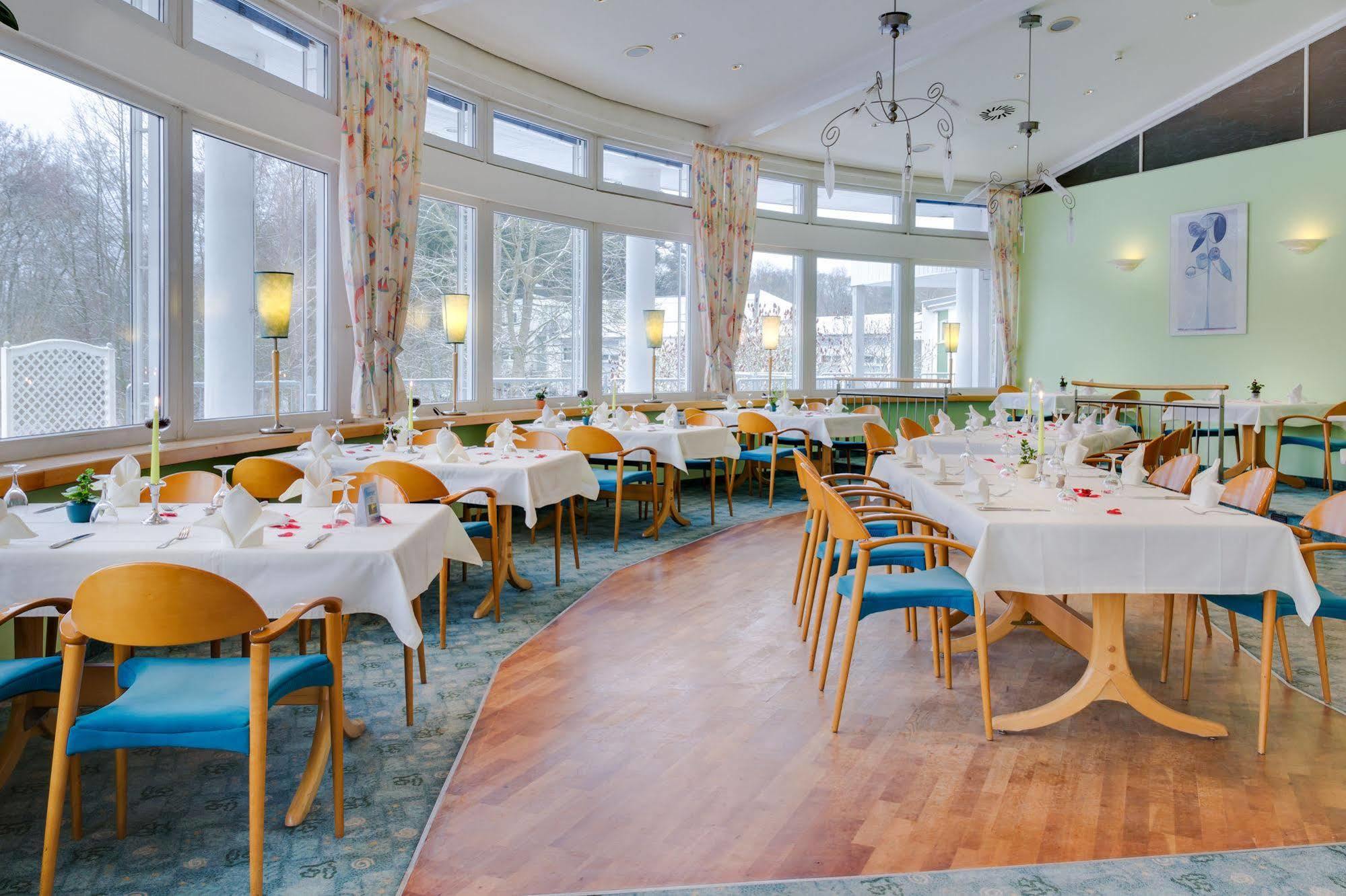 Seehotel Luisenhof Falkenhagen  Dış mekan fotoğraf