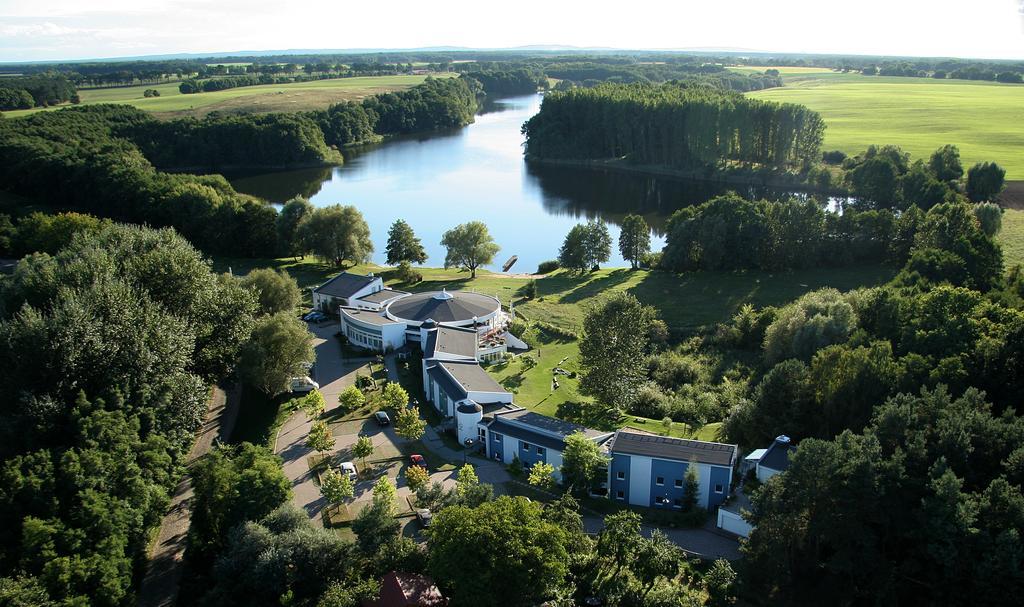 Seehotel Luisenhof Falkenhagen  Dış mekan fotoğraf