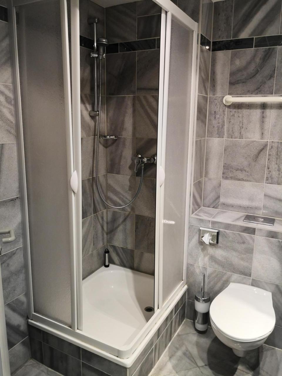 Seehotel Luisenhof Falkenhagen  Dış mekan fotoğraf